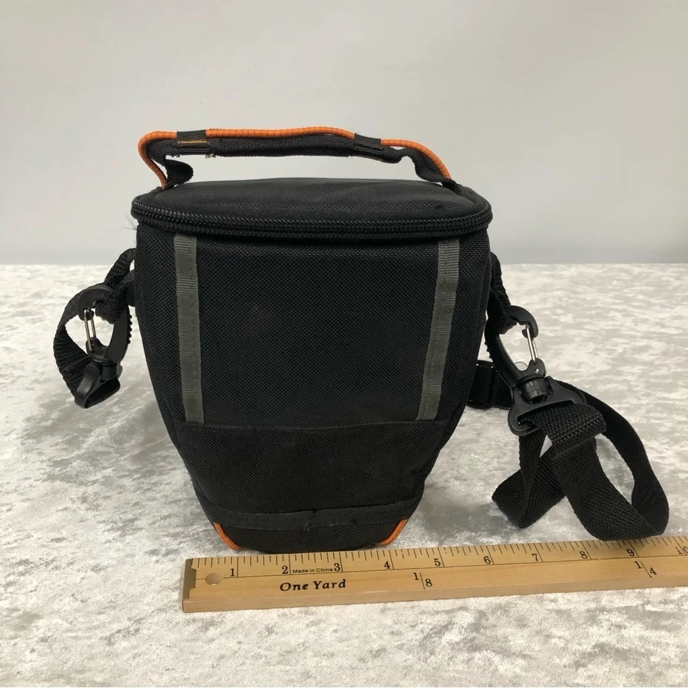 Case logic black camera bag